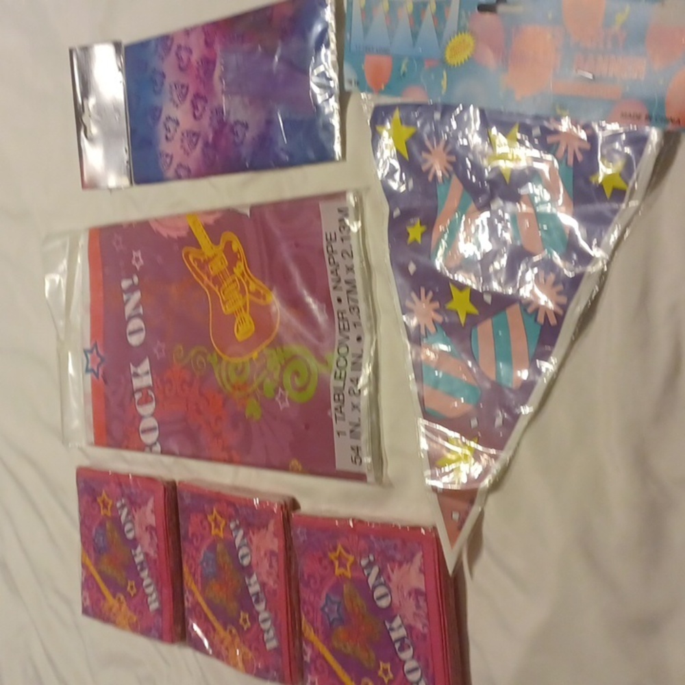 Nwt Rock on party set 6 pc